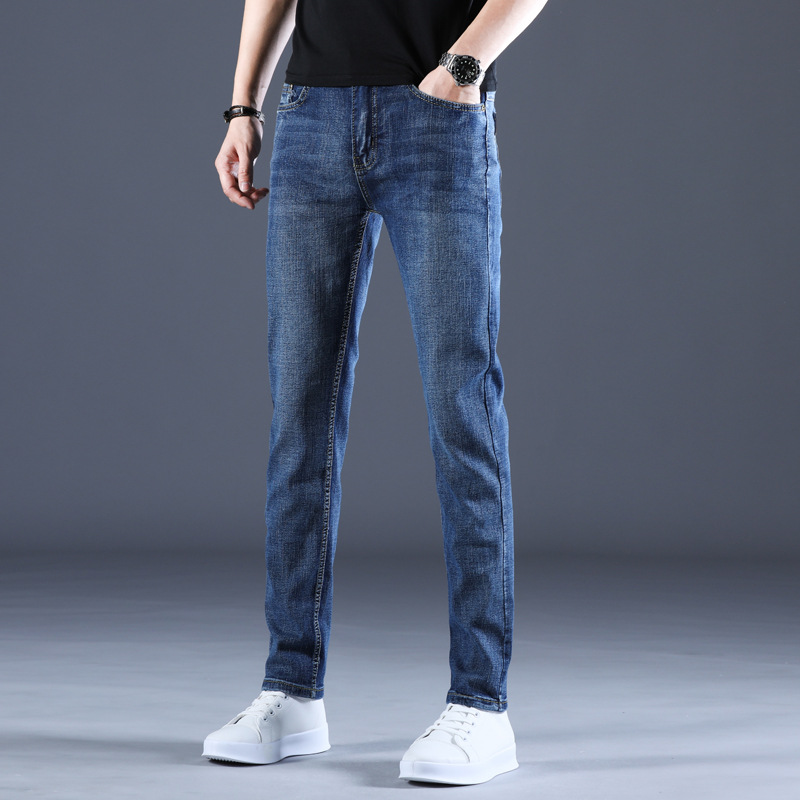Jeans Dritti da Uomo alla Moda - Levis Jeans 501 recensione e prezzo